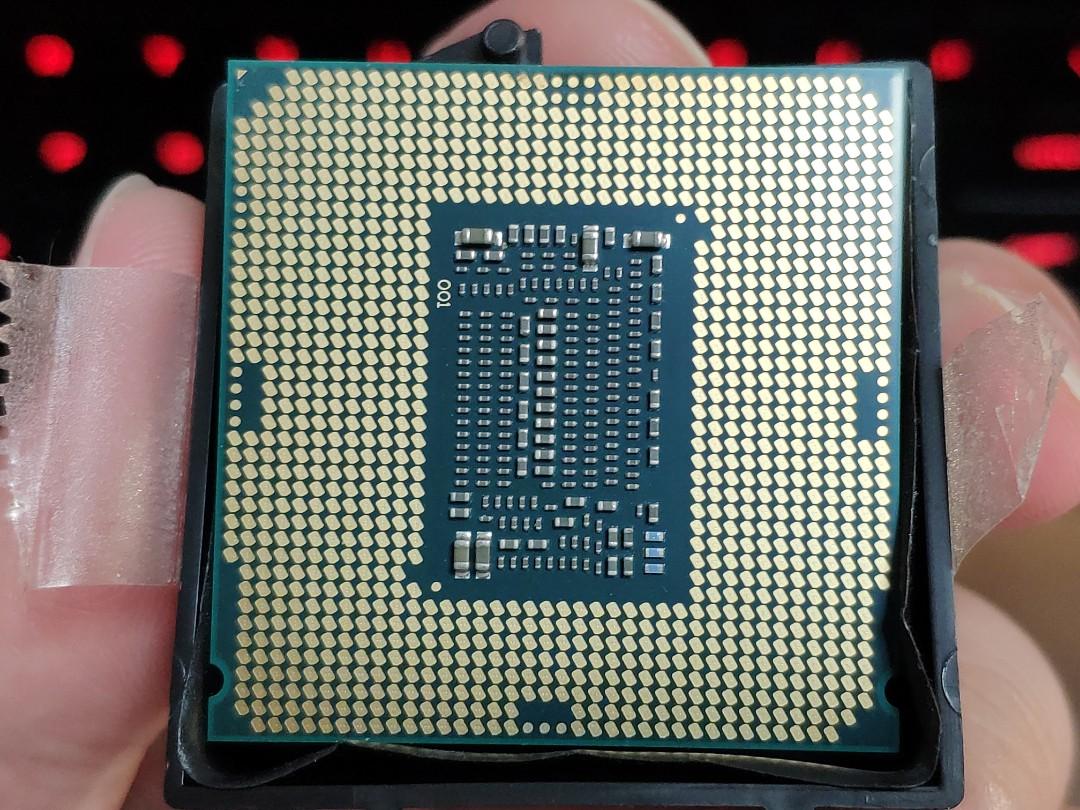 Intel i7 8700T (35W 低電壓, 6 Core 12 Threads, Rev U0, 零售版Rev