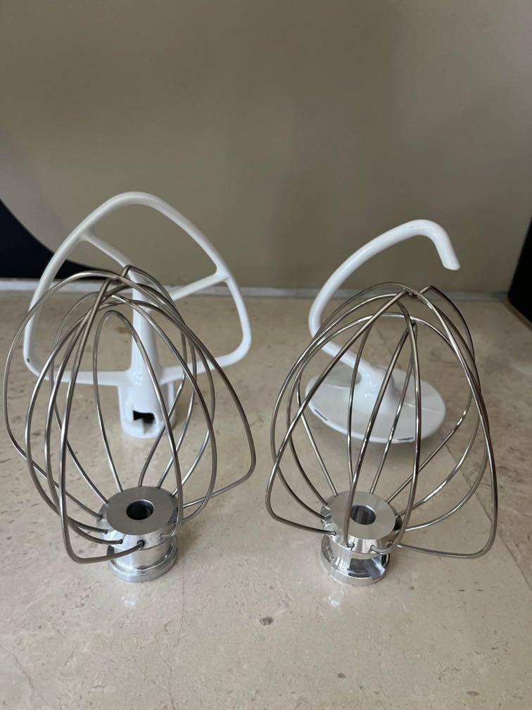 Kitchenaid 4.8L standmixer accessories, 2 whisks, 1 paddle, 1 hook, TV