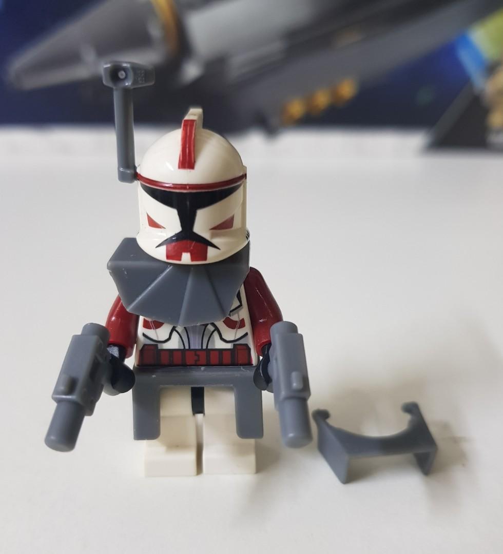 Fox minifigure sales