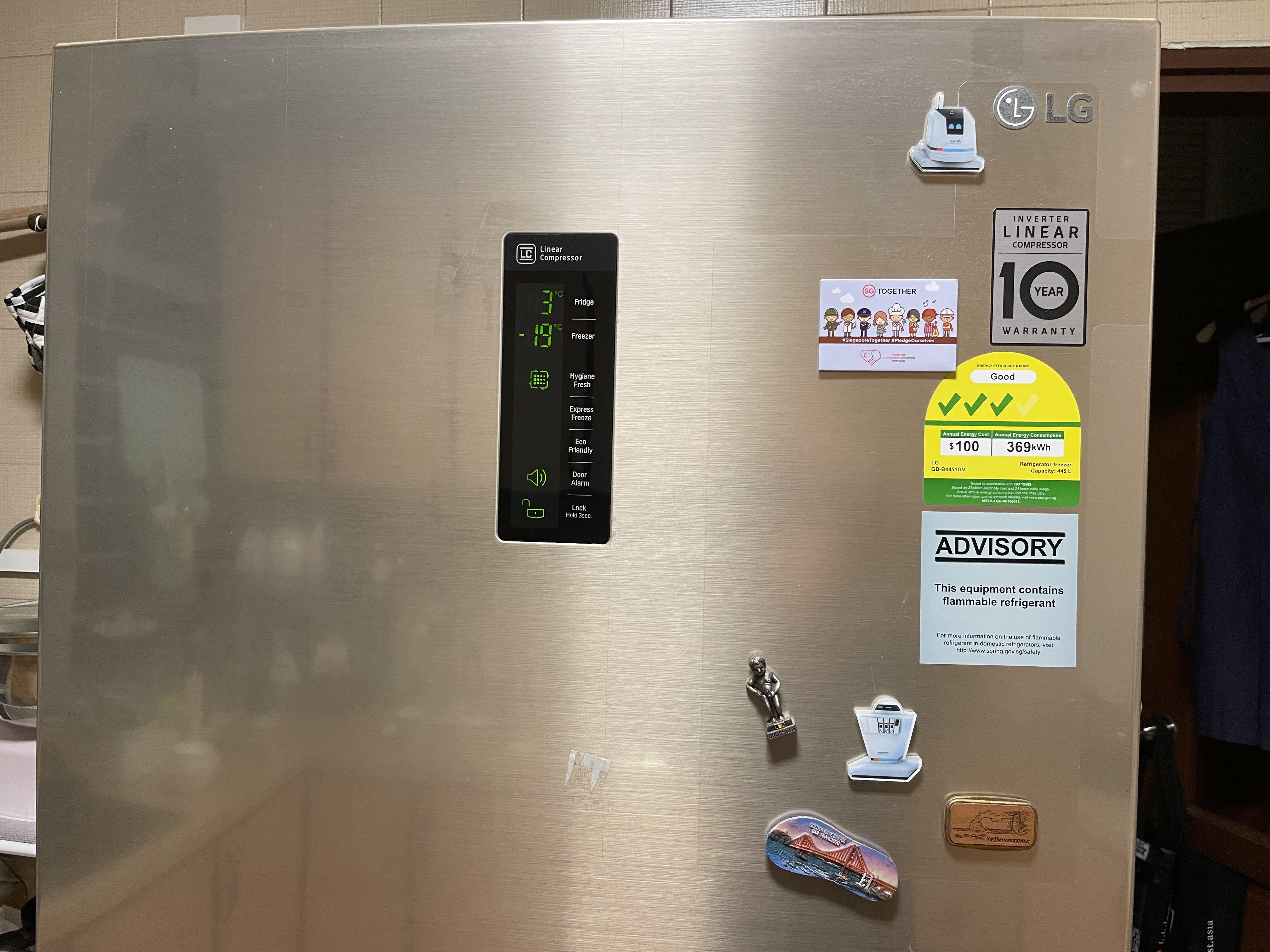 LG fridge under LG warranty, TV & Home Appliances, Kitchen Appliances, Refrigerators