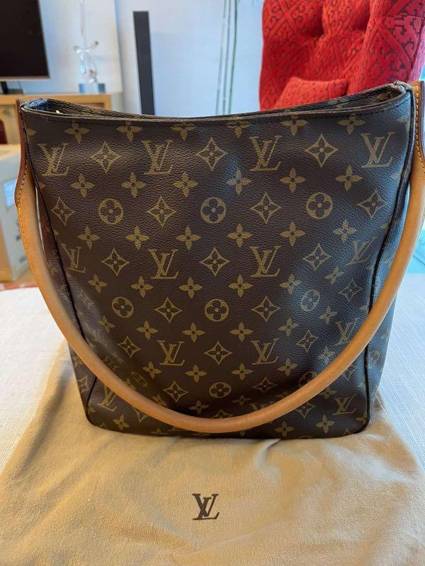 LV looping bag (Category: Luxury Bags & Wallets) located in Makati City. Submitted by hustl (Listing ID 1178357280, Image 1). Description: .