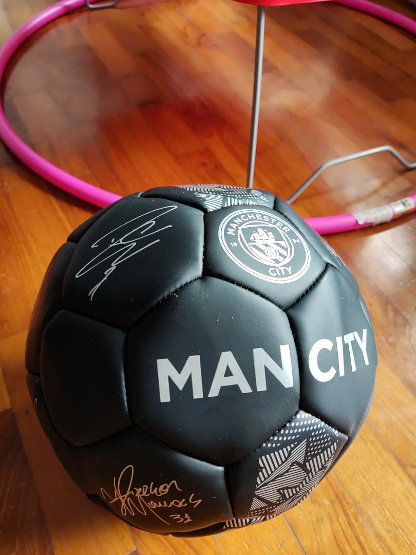 Manchester city offical merchandise soccer ball, Sports Equipment