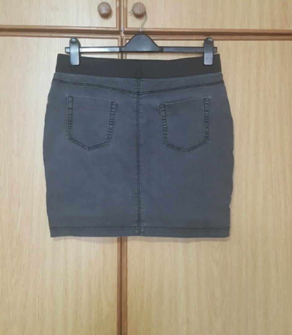 Elasticated waist skirt top marks and spencer