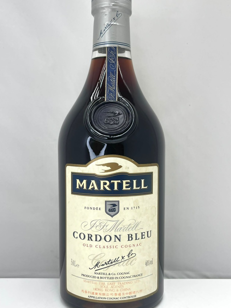 ラベルのシミやキズ破損ありMARTELL CORDON BLEU 300ml  古酒