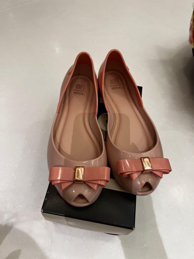 Melissa shoes queen v hot sale