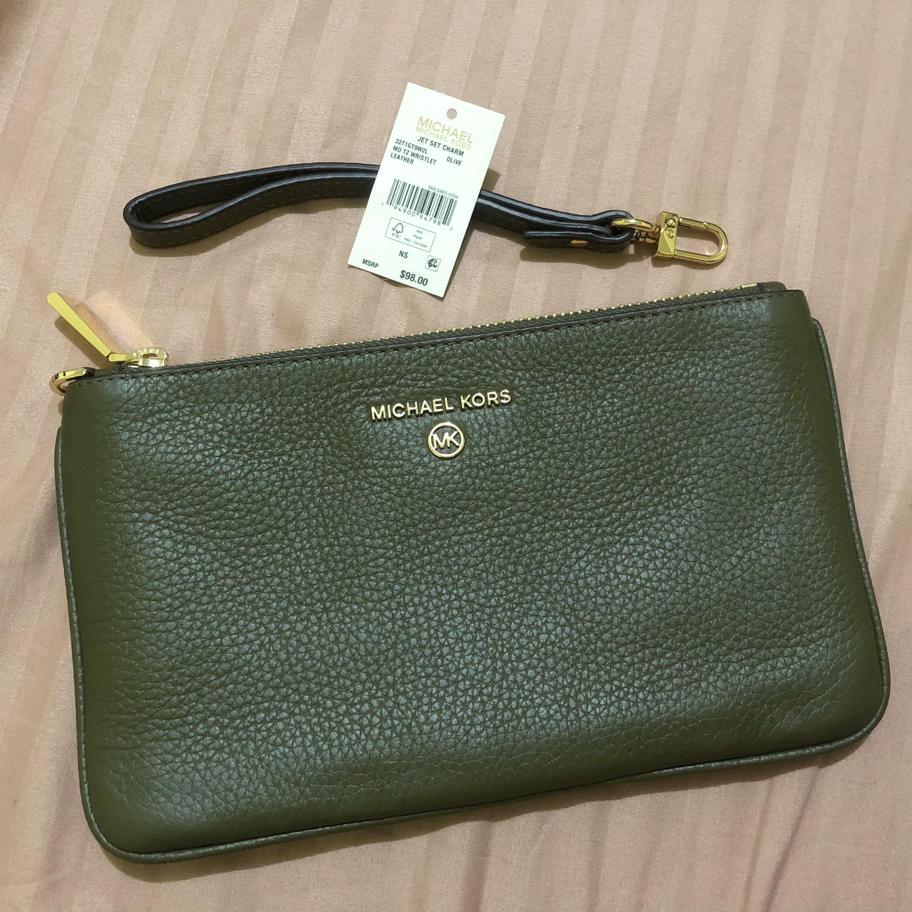 Auth Michael Kors Medium Pebbled Leather Wristlet OLIVE GREEN