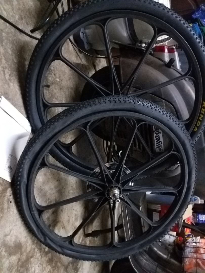Bicycle sport rim top