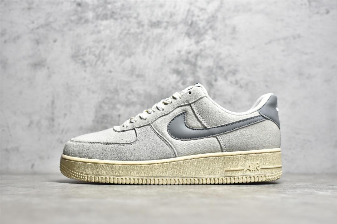 Nike Air Force 1 Low
