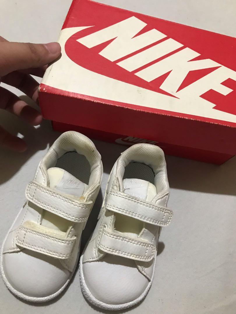 Nike court deals royale infant
