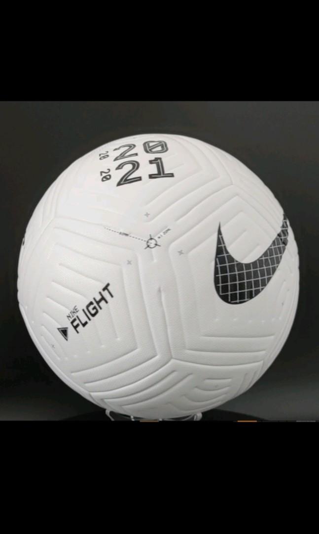 Nike Flight Aerowsculpt soccer ball, Sports Equipment, Sports \u0026 Games,  Racket \u0026 Ball Sports on Carousell