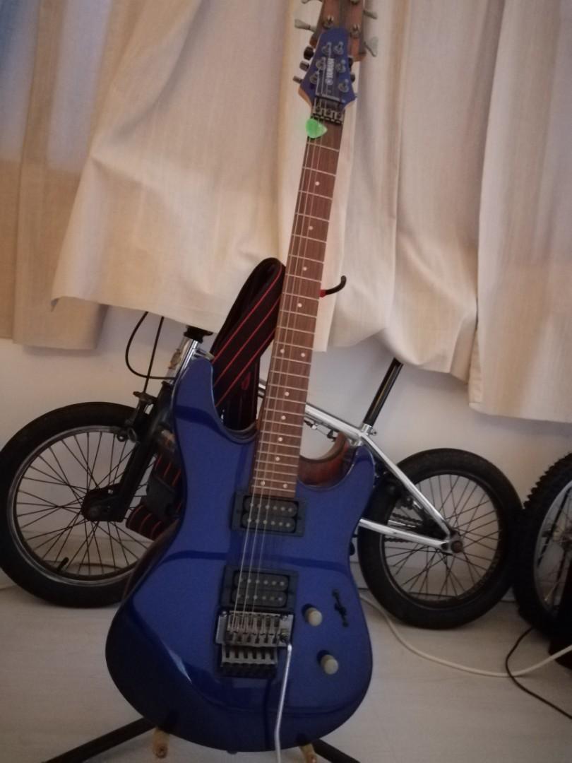 Original Yamaha RARE Electric Blue Guitar, Hobbies & Toys, Music