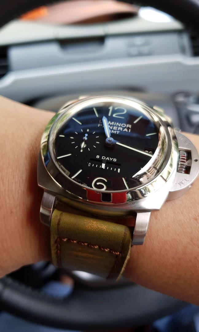 Panerai 233 hotsell dot dial
