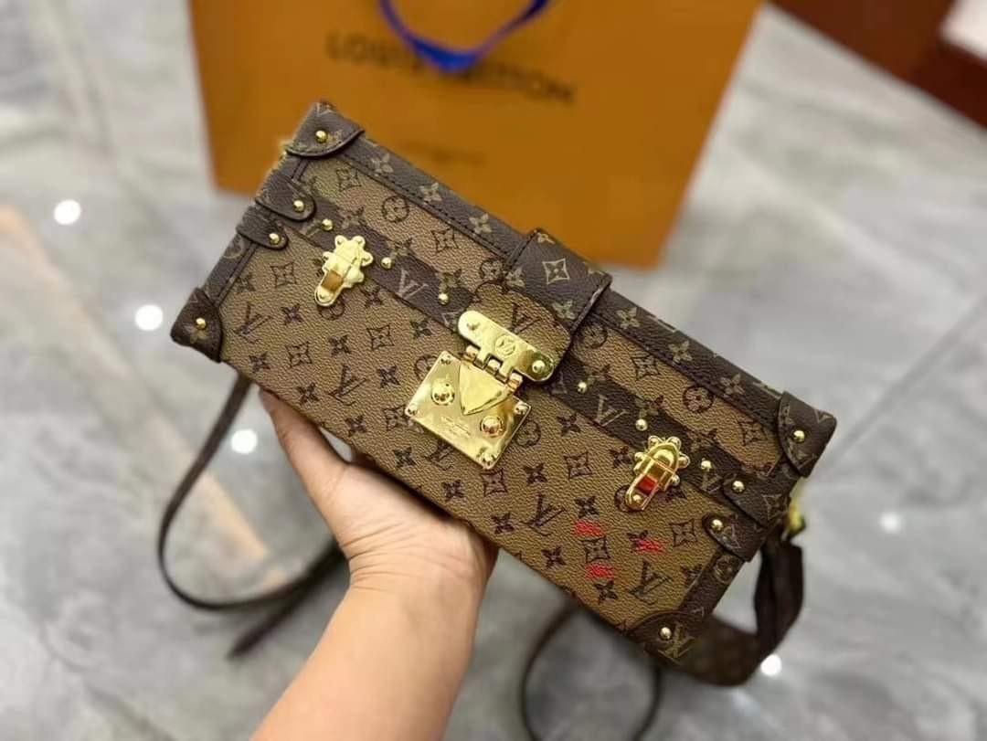 🆕 AUTHENTIC LV PETITE MALLE EAST WEST BAG IN MONOGRAM, Luxury, Bags &  Wallets on Carousell