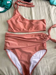 (Category: ) located in . Submitted by cayleyj (Listing ID 1178242850, Image 1). Description: .