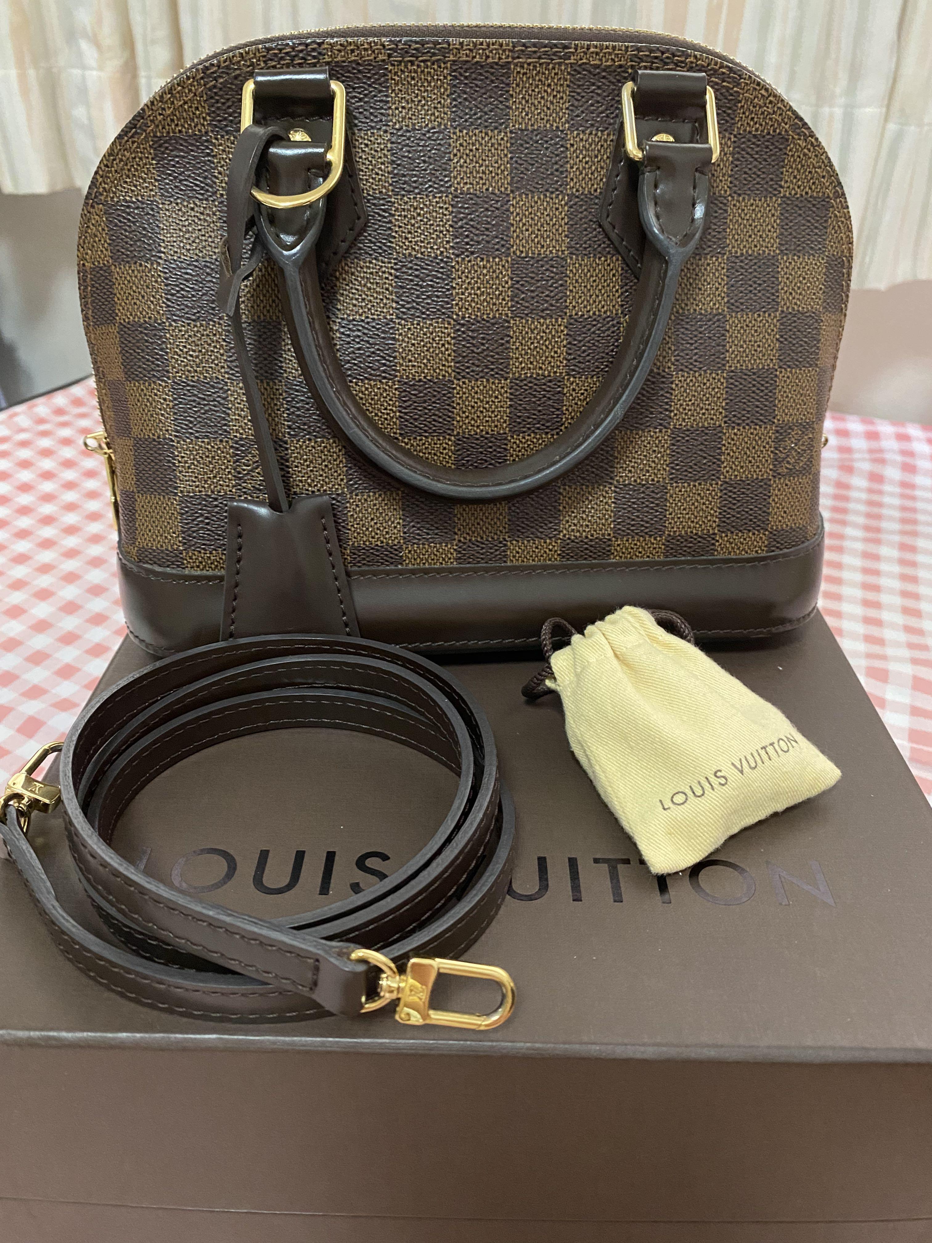 $1730 Louis Vuitton Vernis Clutch Anna Amaranto M90093 Ladies Bag,  Authentic LV