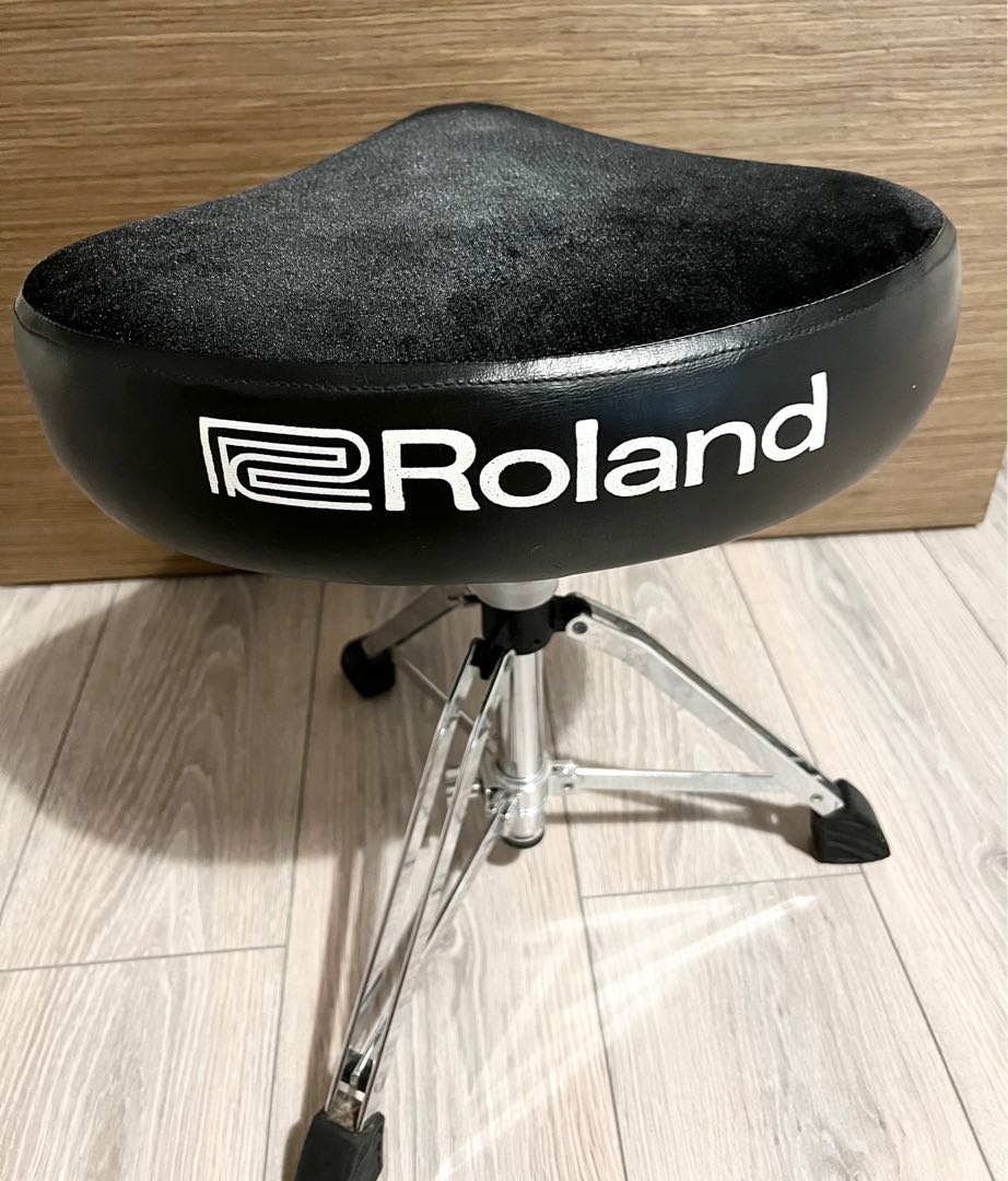 ROLAND Drum Throne Saddle Chair, 興趣及遊戲, 音樂樂器 & 配件, 樂器 Carousell