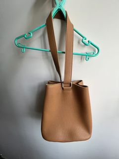 （分類：）位於 。 由 birdypuff 提交（商品編號 1178313700，圖片 1）。簡介： 。