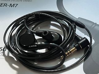 （分類：）位於 。 由 Yuenb 提交（商品編號 1178288363，圖片 1）。簡介： 。