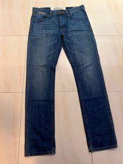 (Category: ) located in . Submitted by aiaday (Listing ID 1178292898, Image 1). Description: .