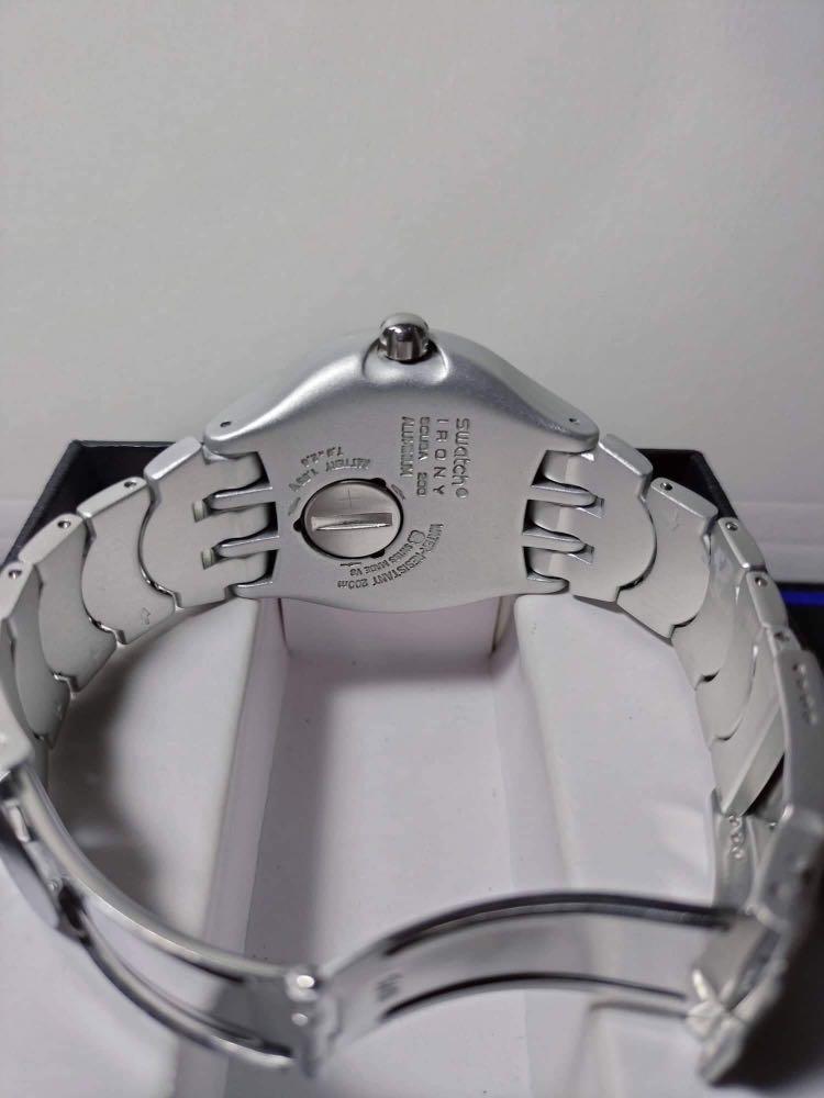 Swatch Irony Scuba 200 Aluminium IVRESSE DES PROFONDEURS Men s