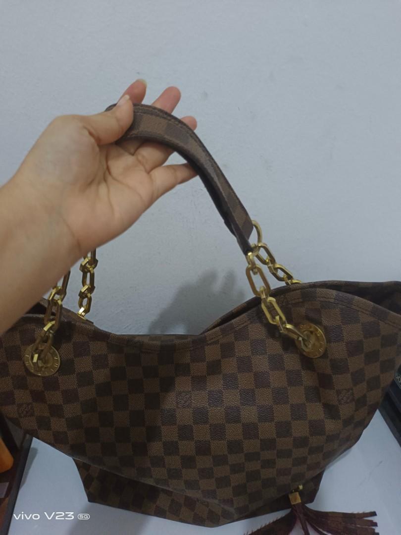 Tas Tote Bag LV Louis Vuitton Lengkap Noser Preloved, Fesyen Wanita, Tas &  Dompet di Carousell