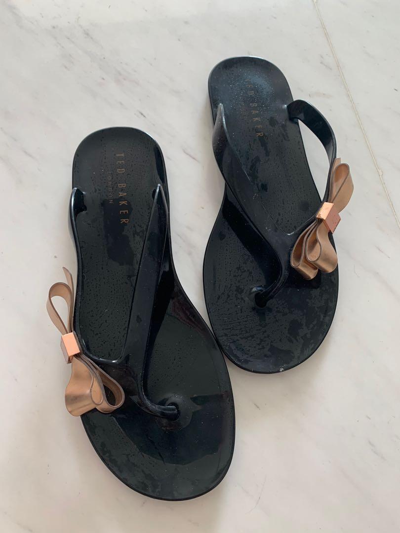 Ted baker flip new arrivals flops size 5