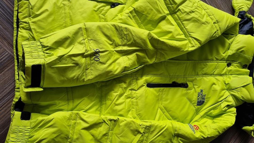 The north discount face summit 900