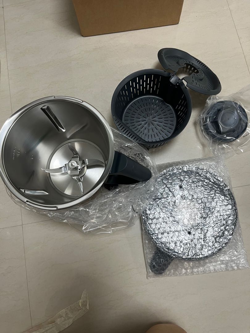 Thermomix TM6 bowl set, TV & Home Appliances, Kitchen Appliances, Other