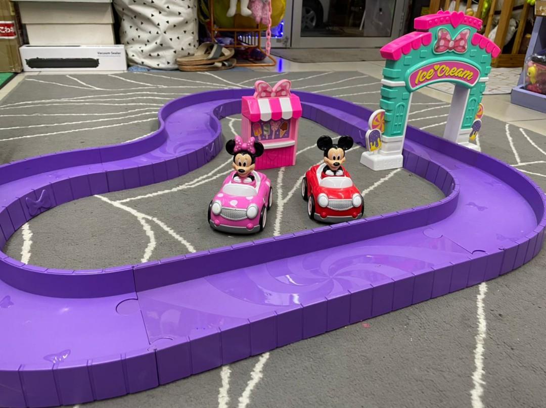 Minnie mouse race track online