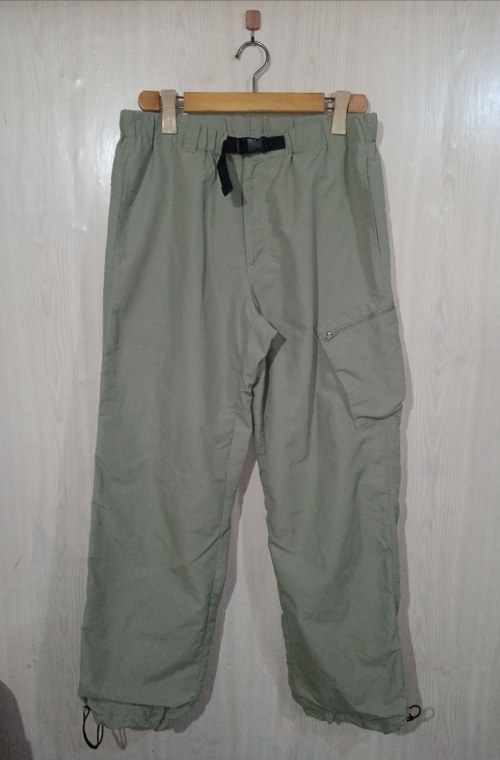 Uniqlo nylon utility pants, Men's Fashion, Bottoms, Trousers on Carousell