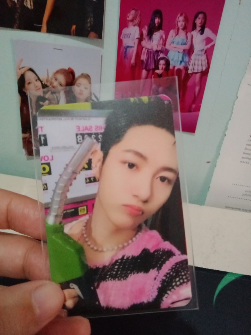 Unofficial Renjun Nct Dream Glitch Mode Photocard Hobbies And Toys Memorabilia And Collectibles 2266