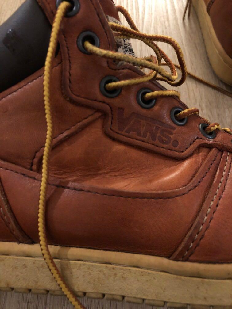 VANS MID CUT LEATHER BOOTS