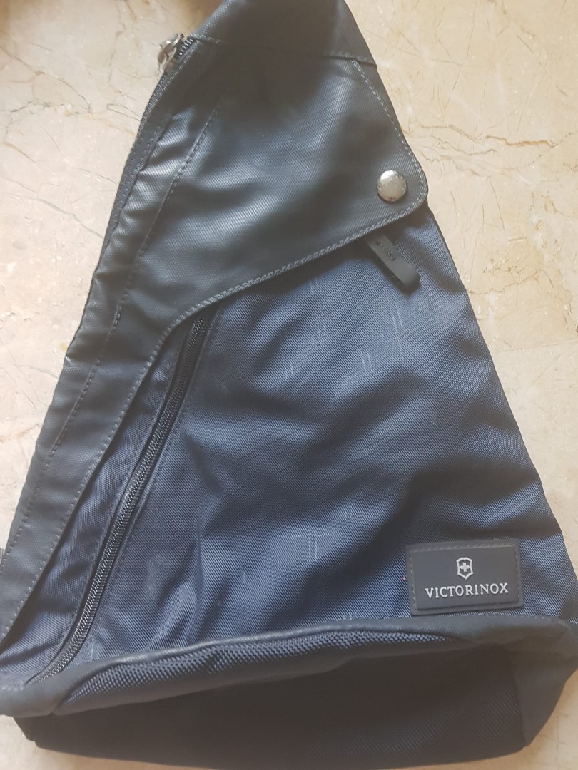 Victorinox Sling Bag Black Monosling, Men's Fashion, Bags, Backpacks