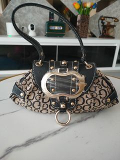 (Category: ) located in . Submitted by eileen2288 (Listing ID 1178278979, Image 1). Description: .