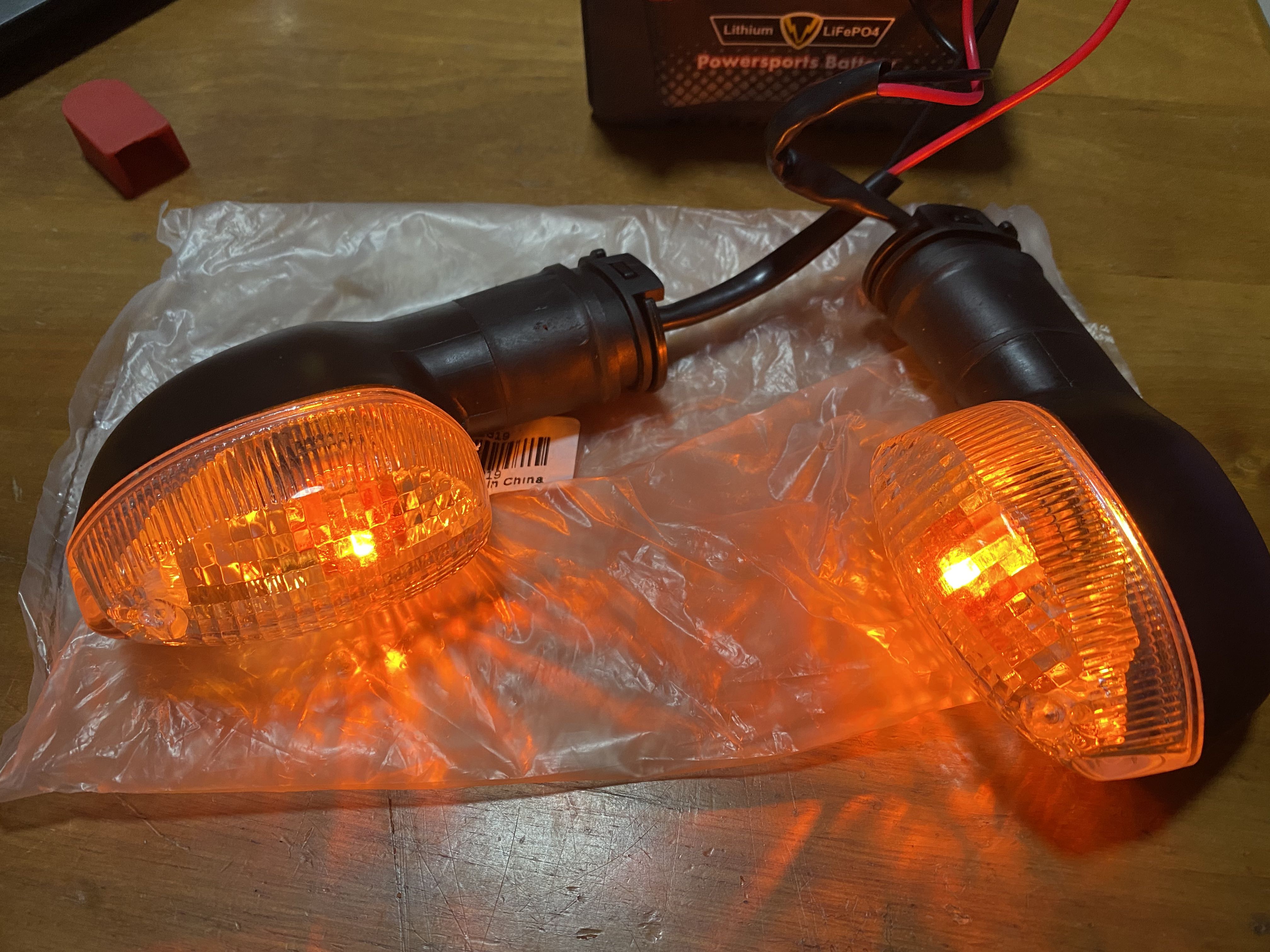 Yamaha signal light (ready stock) for YZF R15 MT03 R3 R1 R6 FZ1 FZ6