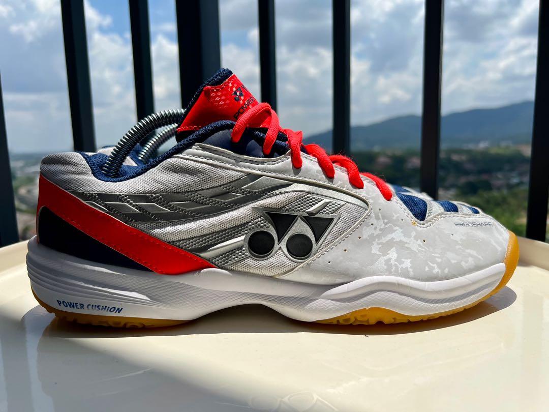 Yonex Power Cushion 100