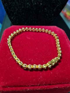 (Category: ) located in . Submitted by Angelacollection19 (Listing ID 1178554750, Image 1). Description: .