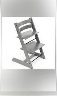 徴 Stokke Tripp Trapp high chair