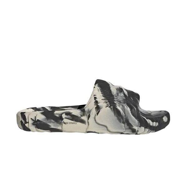 Adidas Adilette 22 Black / Grey Carbon Aluminium, Men's Fashion, Footwear,  Flipflops and Slides on Carousell