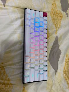 （分類：）位於 。 由 nathanyclee 提交（商品編號 1178636095，圖片 1）。簡介： 。