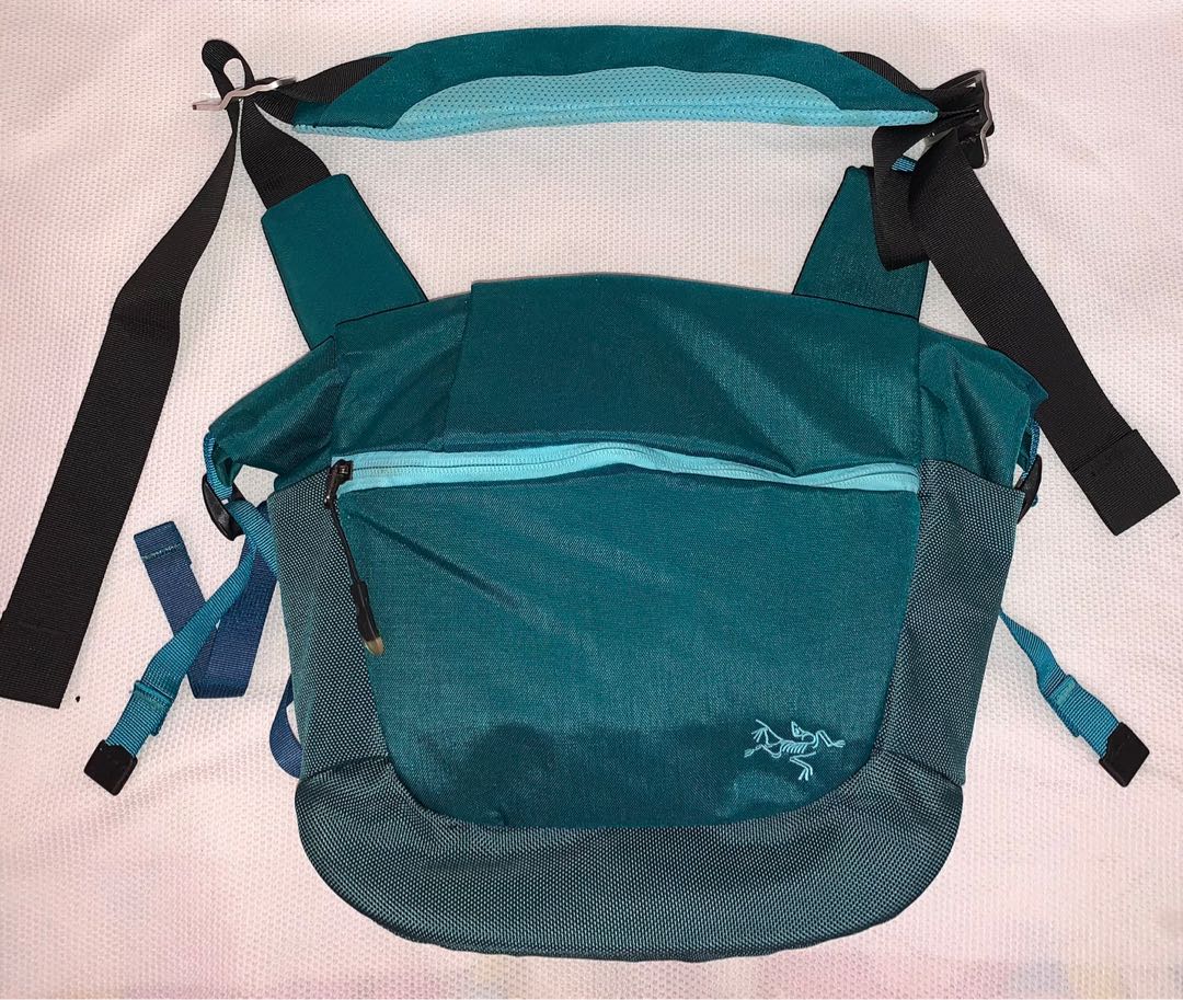 824garc'teryx Shoulder Bag Mistral 8