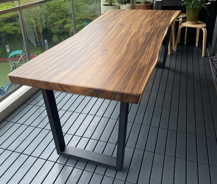 Beautiful wooden dining table, Furniture & Home Living, Furniture