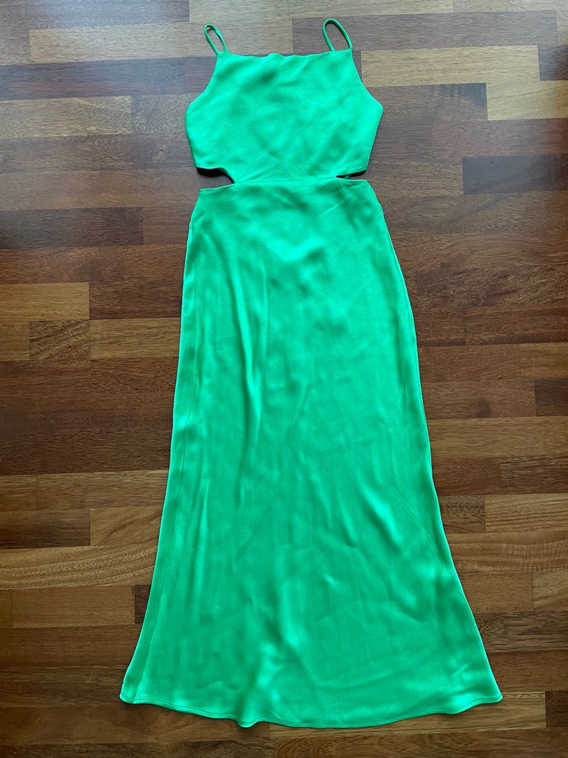 Bec & Bridge Loren Cut Out Midi Dress in Emerald Green, Women's Fashion,  Dresses & Sets, Dresses on Carousell