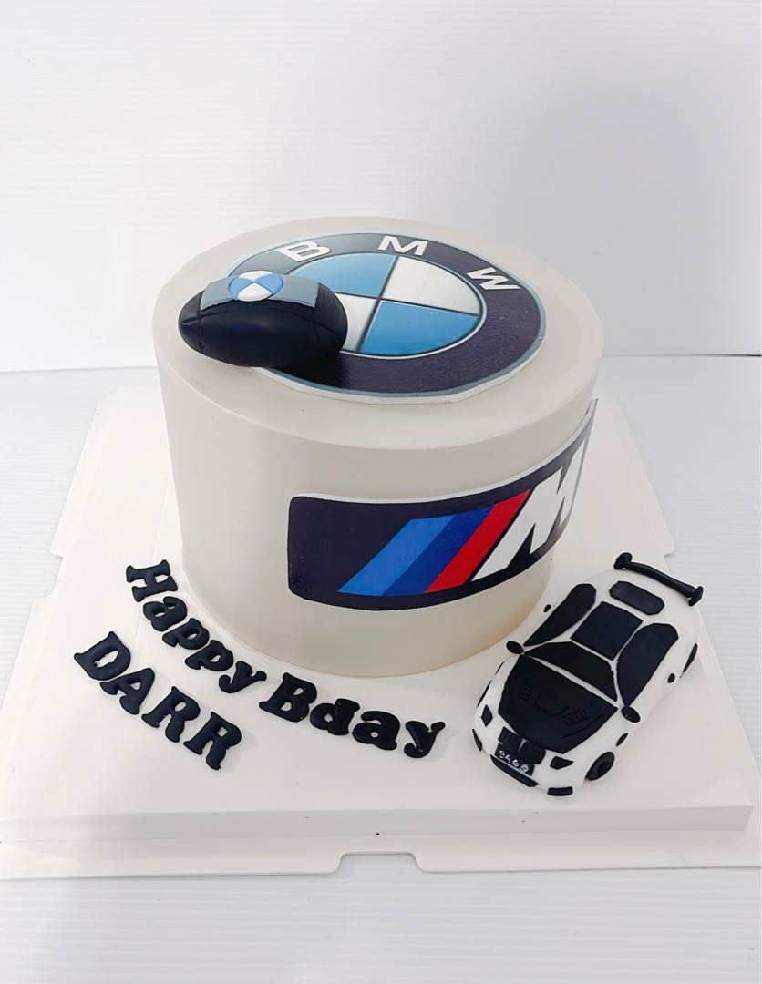 BMW Logo Cake