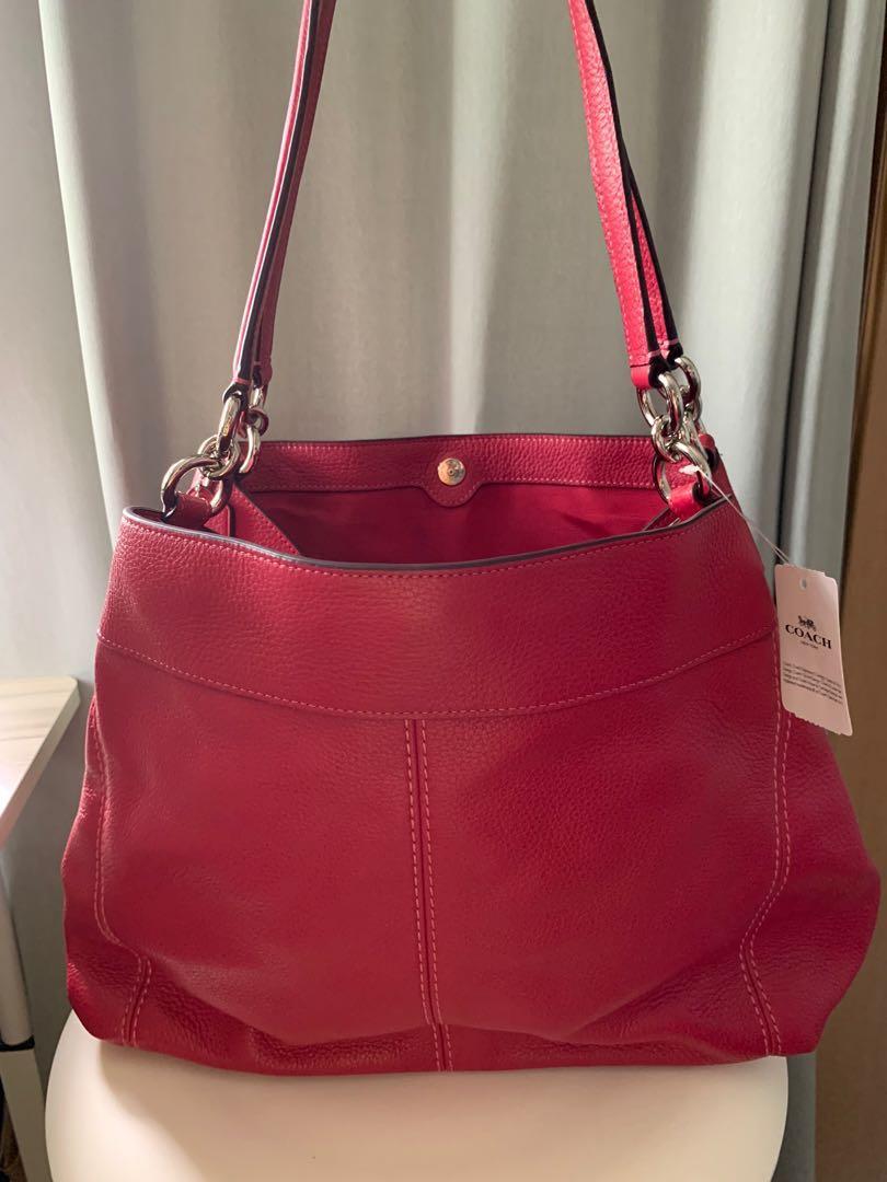 Coach lexy shoulder discount bag with quilting
