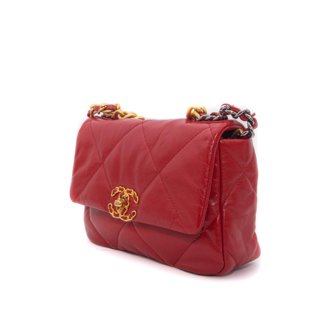 Chanel 19 Red Lambskin series 30 ( 2021 ) size Small, Luxury, Bags