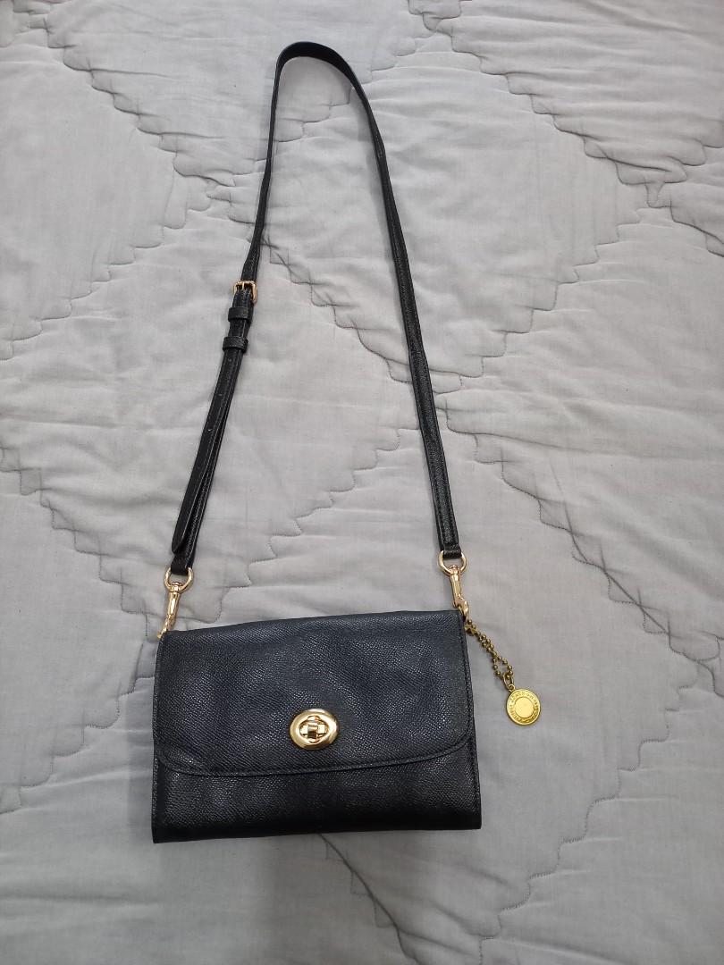 COACH MADE IN VIETNAM, Barang Mewah, Tas & Dompet di Carousell