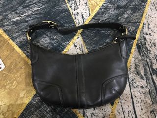 Coach small shoulder bag Women s Fashion Bags Wallets