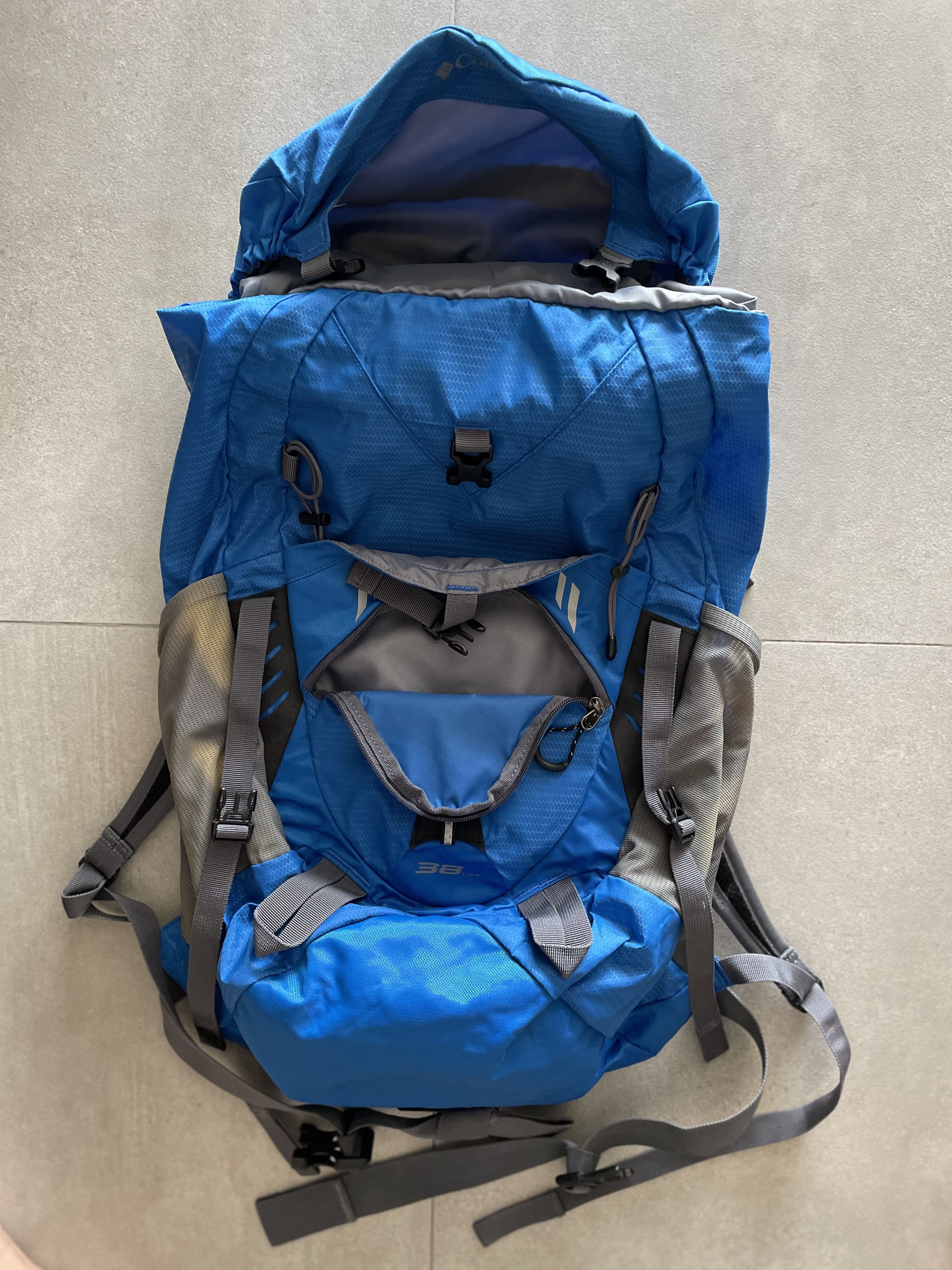 Columbia 38L backpack