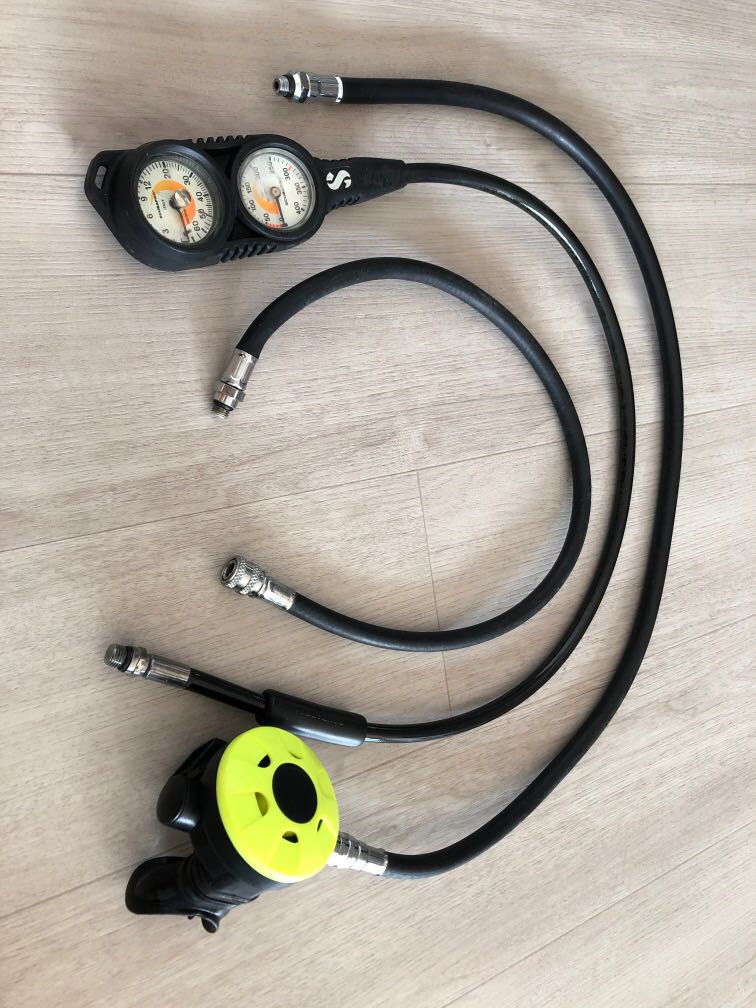 Diving regulator and, Sports Equipment, Sports & Games, Water Sports on